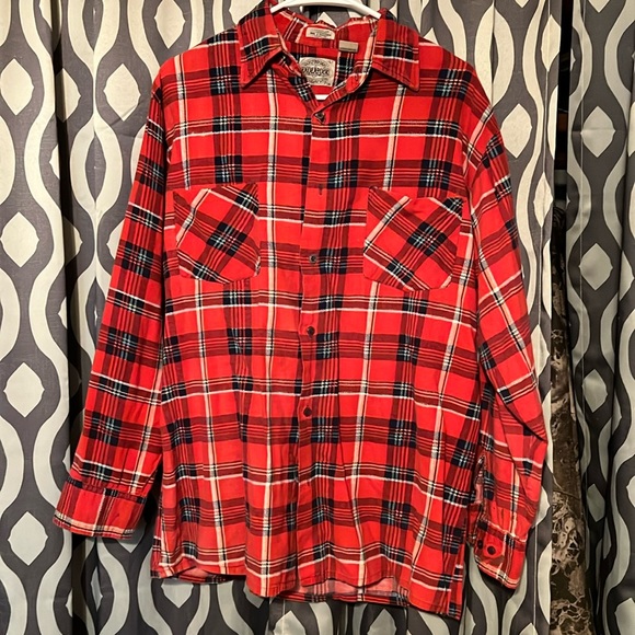 Dry Goods Tops - Women’s flannel LG